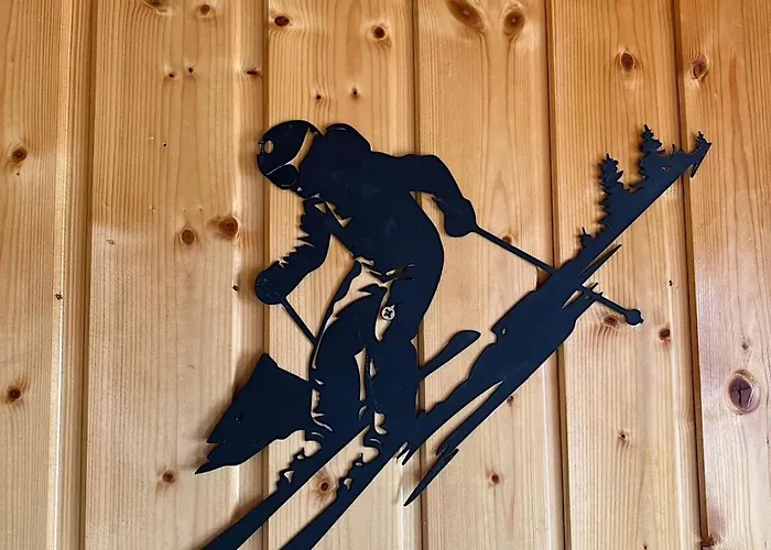Chalet Carre Le Biot